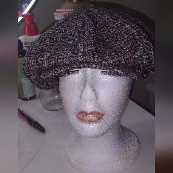 Men's Newsboy Cap - Picture 8 of 15